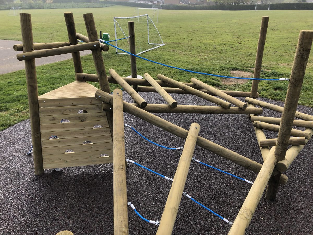 Shephalbury Park Primary in Stevenage has a new play area - Setter Play