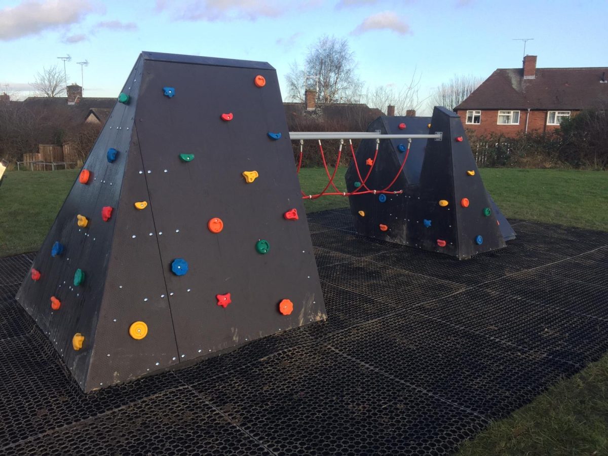 Parish Council climbing frame completed in Derbyshire